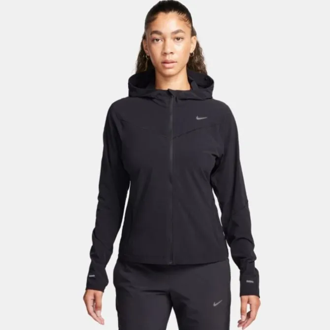 Nike Laufjacken>Swift UV Jacket Schwarz