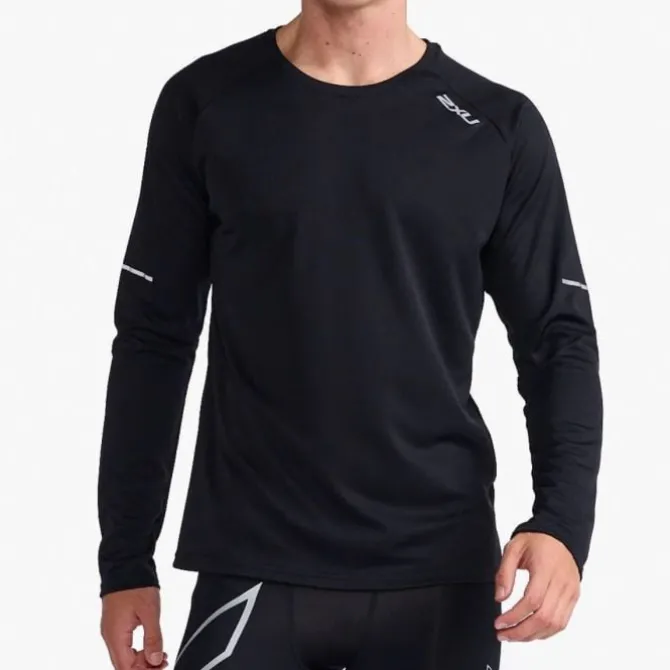 2XU Laufshirts>Aero Long Sleeve Tee Schwarz