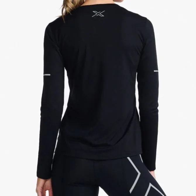 2XU Laufshirts>Aero Long Sleeve Tee Schwarz